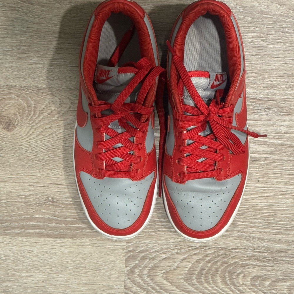 Nike Women's Red and Gray Low-Top Sneakers with Red Swoosh